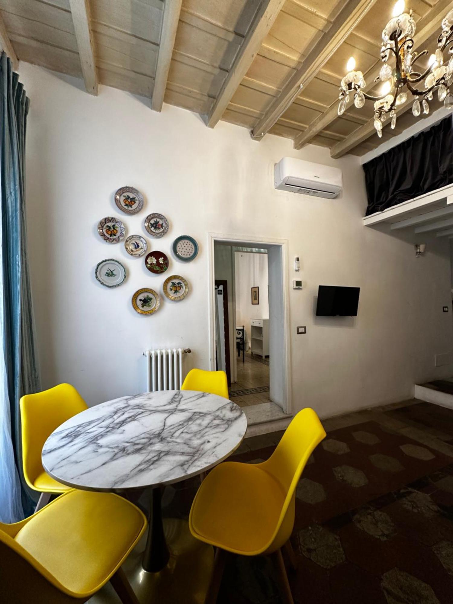Sant'Elena Retreat Apartment Rome Bagian luar foto